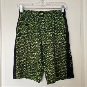 Boys Bat Man Styled Sport/Athletic Short Green/Black Boys Size Medium